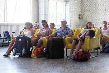 Зал ожидания в Бердянском ЖД вокзале